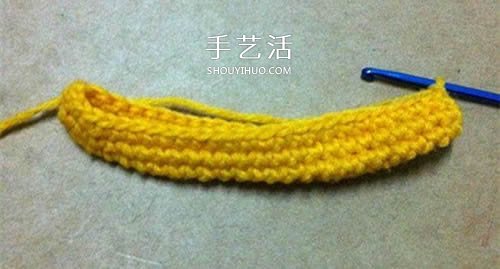 镂空毛线收纳包怎么编织 钩针包包的编法图解(图6)