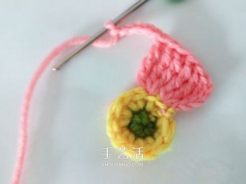 超可爱毛线小花的钩法 钩针编织六瓣花图解(图10)