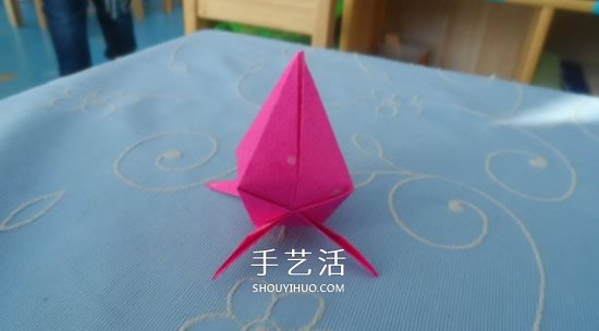 儿童折纸桃子的教程 简单小桃子怎么折图解 - 双维造物网