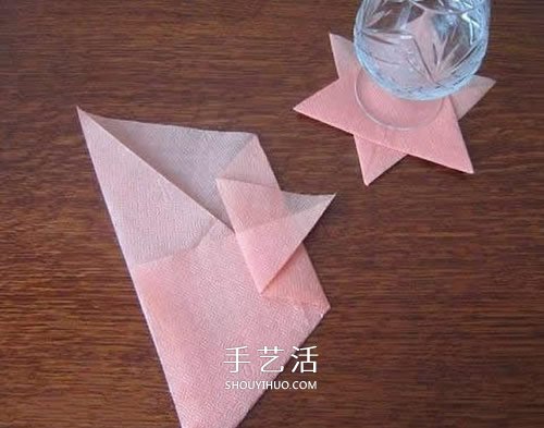 手工六角星杯垫的折法 简单星星杯垫怎么折(图6)