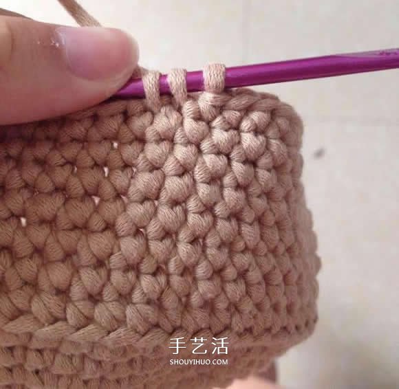 毛线收纳篮怎么编织 钩针编织圆形收纳筐图解(图5)
