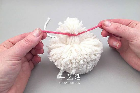毛线球创意DIY 手工做一只超萌带披风的狗狗(图4)