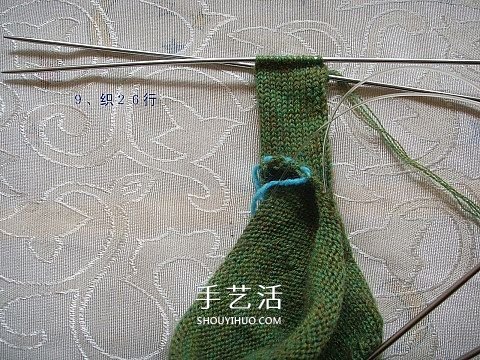 纯色无花纹手套的织法 手工编织带手指手套(图9)