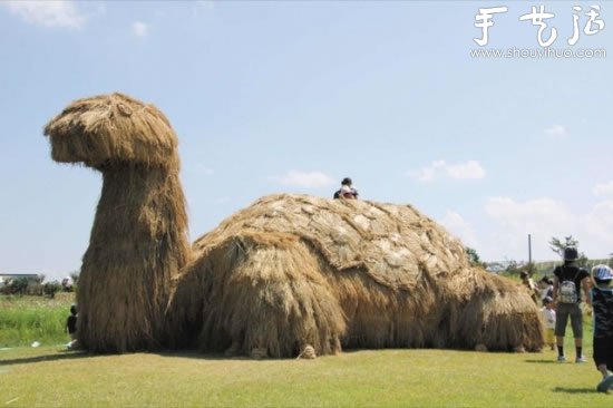秸秆变废为宝 DIY各种趣味雕塑(图5)