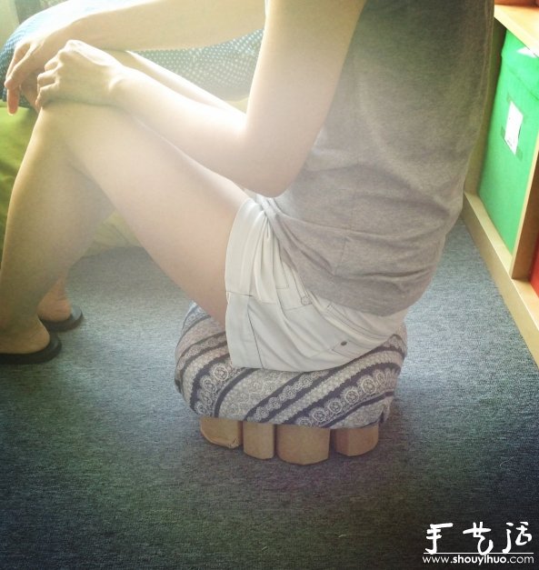 硬纸板手工DIY小凳子的教程(图8)