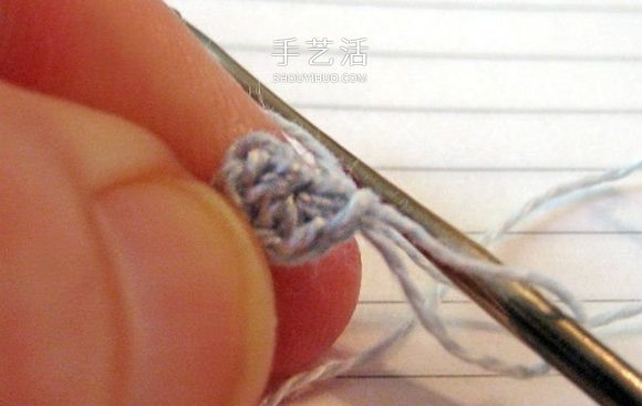 年年有余幸福年！钩针编织可爱小鱼的步骤图(图5)