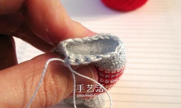 年年有余幸福年！钩针编织可爱小鱼的步骤图(图16)