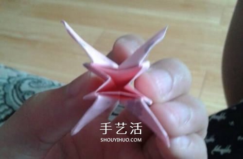 简单又可爱桃子折纸 儿童手工桃子的折法(图6)