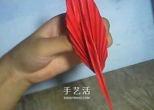 儿童羽毛笔的折法图解 简单折纸羽毛笔教程(图14)