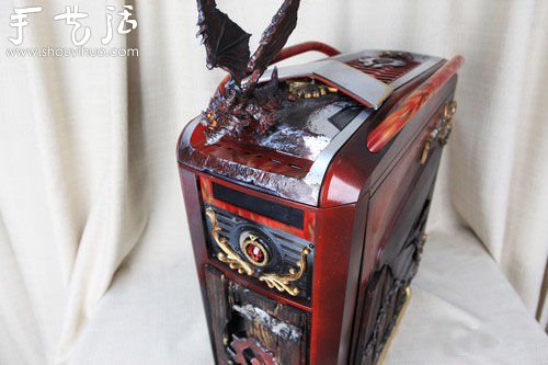 魔兽玩家DIY酷炫WOW主题机箱 - 双维造物网