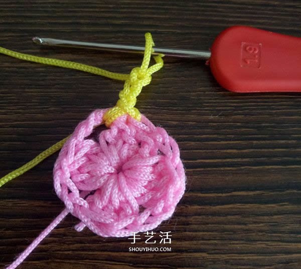 精美花样图案钩织方法 换线多色花样钩法(图11)