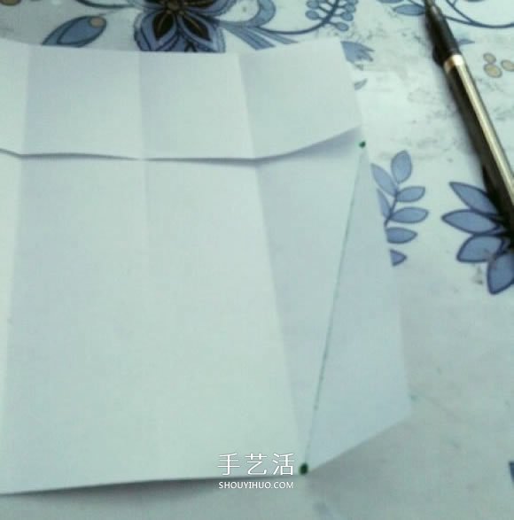 简单高脚杯的折法图解 折纸红酒杯的方法教程(图8)