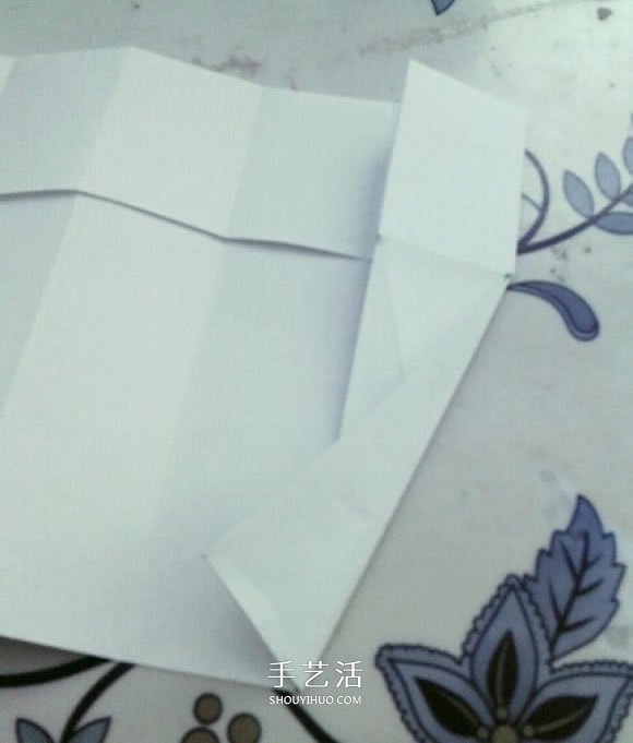 简单高脚杯的折法图解 折纸红酒杯的方法教程(图12)