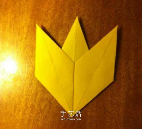幼儿枫叶的折纸方法 简单折叠枫叶图解教程(图11)