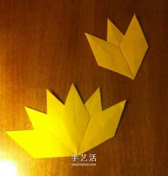幼儿枫叶的折纸方法 简单折叠枫叶图解教程(图13)