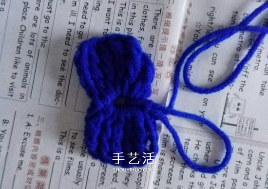 小巧可爱的装饰 手工钩针编织蝴蝶结的图解(图15)