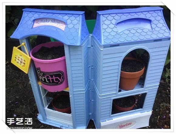 旧玩具手工改制花园里的“面包房”花盆架(图11)
