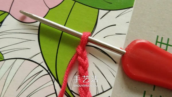 毛线小花的钩针编织图解 六瓣花朵的编织教程(图2)