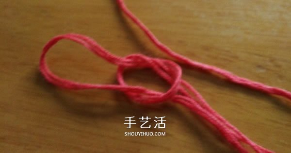 毛线小花的钩针编织图解 六瓣花朵的编织教程 - 双维造物网