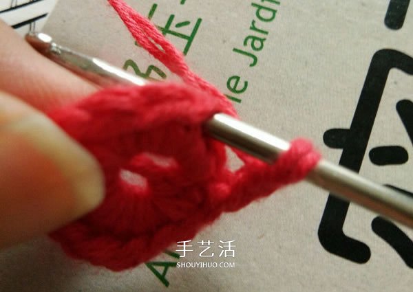 毛线小花的钩针编织图解 六瓣花朵的编织教程(图5)
