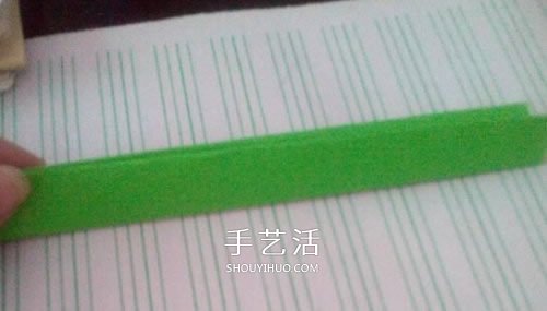 纸戒指的折法图解教程 折纸戒指简单又可爱(图4)
