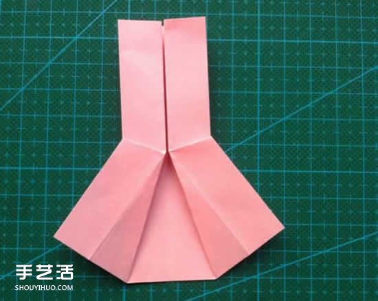 儿童折纸裙子图解教程 简单小裙子的折叠方法(图9)