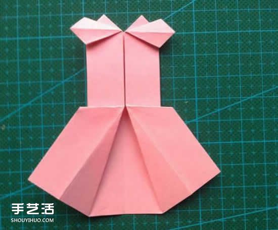 儿童折纸裙子图解教程 简单小裙子的折叠方法(图19)