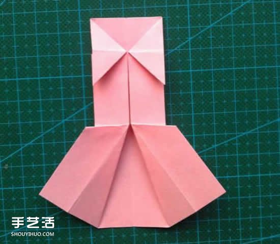 儿童折纸裙子图解教程 简单小裙子的折叠方法(图13)