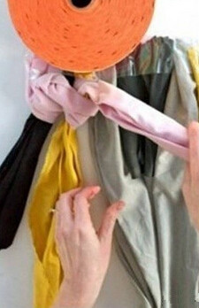旧衣服/布条利用 手工编织漂亮地毯的步骤(图5)