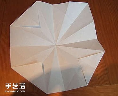 立体圣诞树怎么折图解 儿童圣诞树折纸教程(图7)