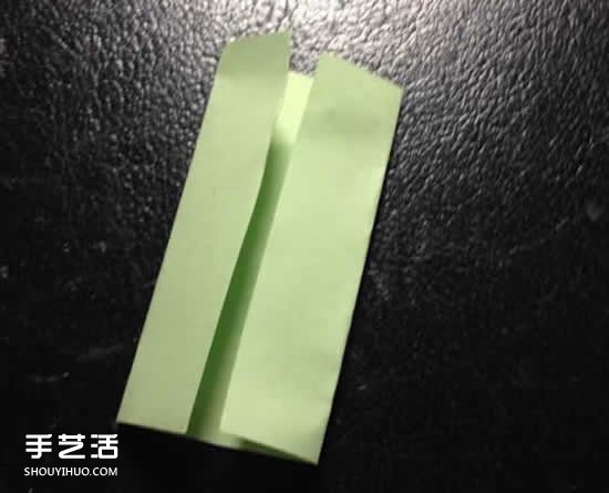 四叶草的折法两张纸 简单四叶草折纸教程(图4)