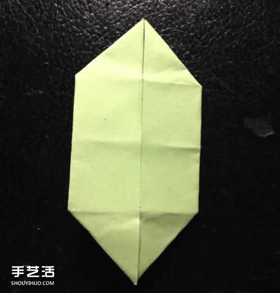 四叶草的折法两张纸 简单四叶草折纸教程(图9)