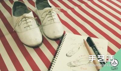 白色旧鞋子手绘改造DIY图解教程(图2)