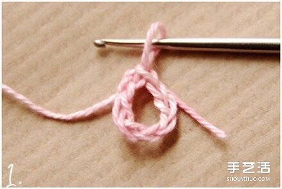 钩针小花朵图解教程 六个花瓣装饰小花的钩法(图1)