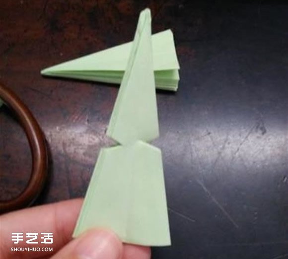 立体小雨伞的折法图解 儿童纸雨伞制作方法(图13)