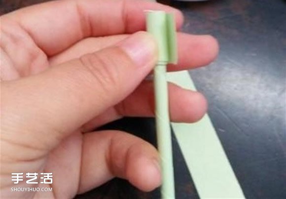 立体小雨伞的折法图解 儿童纸雨伞制作方法(图21)