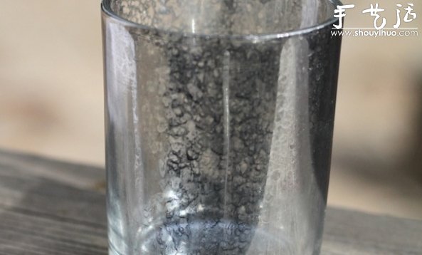 玻璃杯美化教程：在玻璃杯表面喷出星云图案!(图7)