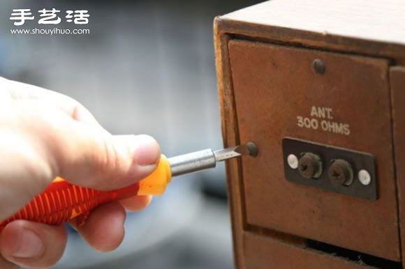旧电视手工DIY改造怀旧鱼缸水族箱图解教程(图2)