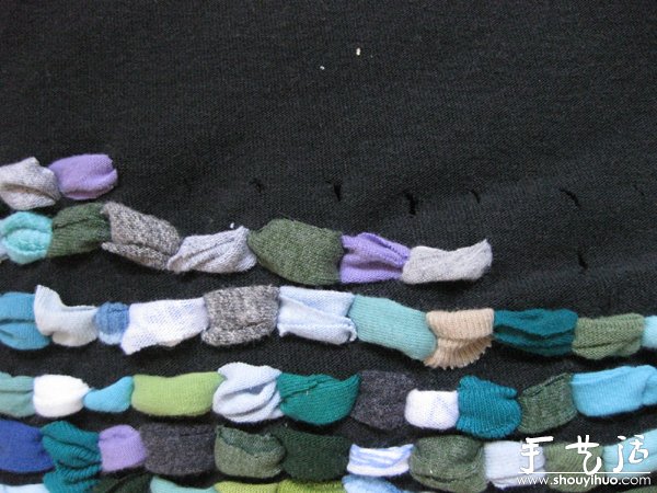 旧衣服动手DIY制作脚垫(图7)