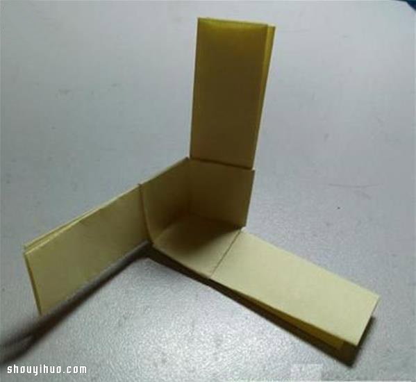 折纸竹蜻蜓的折法 手工折纸竹蜻蜓玩具图解(图5)