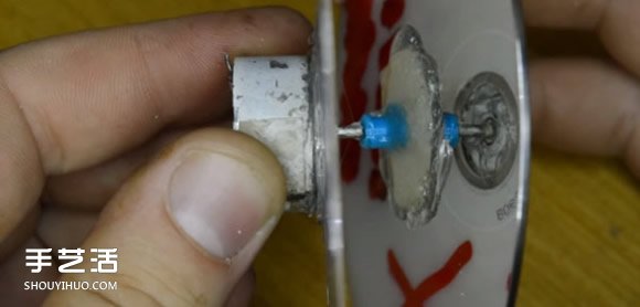 小发明：用硬盘碟片和光盘制作反重力小玩具(图4)