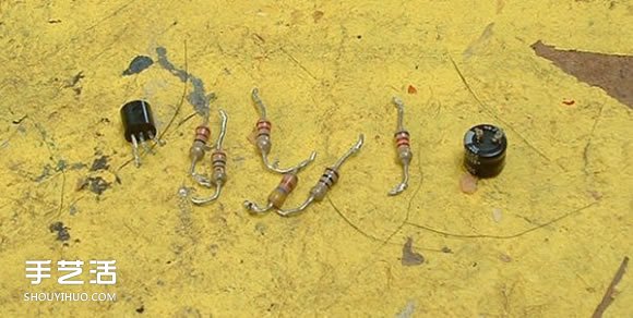 电路板电子元件变废为宝 DIY手工制作小蜘蛛(图5)