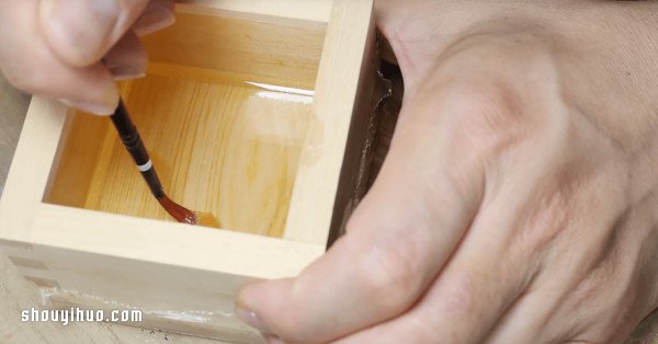 可怜小金鱼被透明树脂封存？别哭，你再仔细看(图5)