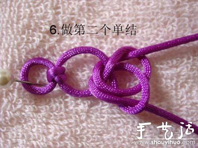 手工编织冰花结手链的方法(图6)