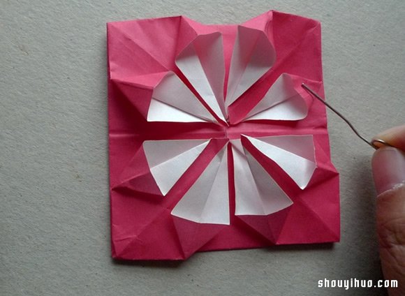 纸绣球的做法 折纸绣球花手工制作图解教程(图13)