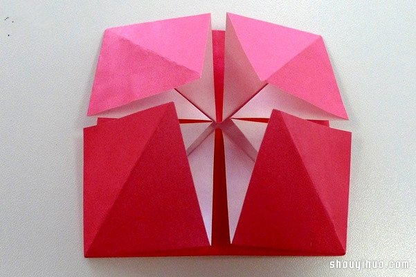纸陀螺的制作方法 纸陀螺的折法图解教程(图11)