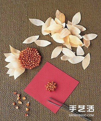 玉米叶制作花朵的方法 玉米叶DIY仿真花教程(图5)