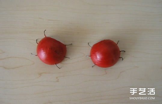 简单幼儿小手工：乒乓球制作七星瓢虫的方法(图6)