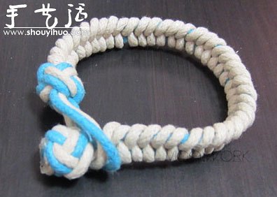 又一款漂亮的手链编织教程 - 双维造物网
