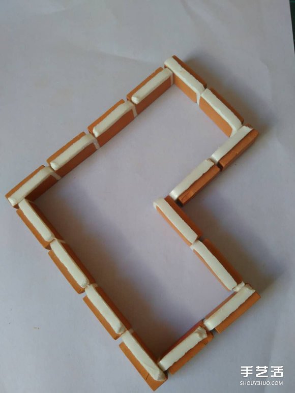 将花坛搬到桌子上！利用废砖头DIY制作花盆(图2)